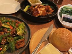 -来龙里 精致 东南亚餐室(万象城店)