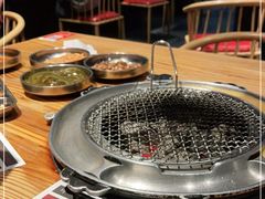 -青瓦炭韩潮烤肉(花园道店)