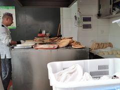 -东伊顺(高银街店)