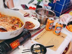 -刘姐啤酒鱼民族演艺餐厅(西街总店)