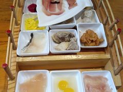 -香麒园·过桥米线·南湖雅宴