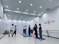 -予荷舞蹈(盛景校区)