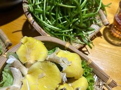 -民食香·腊排骨野生菌美食(木府店)