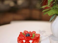 -潮一不贰·法式甜品·生日蛋糕·西式简餐(外滩店)