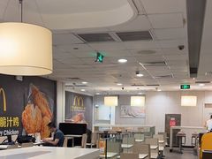 -麦当劳(西客站店)