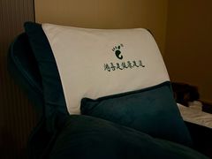 -鸿喜足健康足道采耳艾灸(南纬路店)