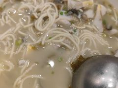 -金时代顺风大酒店(临港百联店)