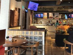 -JINNS锦时 steak&pizza(浸信会礼拜堂旧址店)