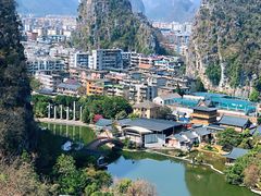 -叠彩山景区