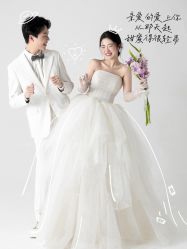 -蒙娜丽莎婚纱摄影(爱城总店)