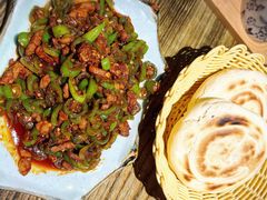孜然羊肉辣子夹馍-左陕右甘(亚运村店)