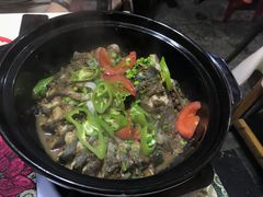 -刘姐啤酒鱼民族演艺餐厅(西街总店)