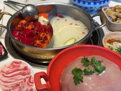 -周师兄大刀腰片火锅(磁器口直营店)