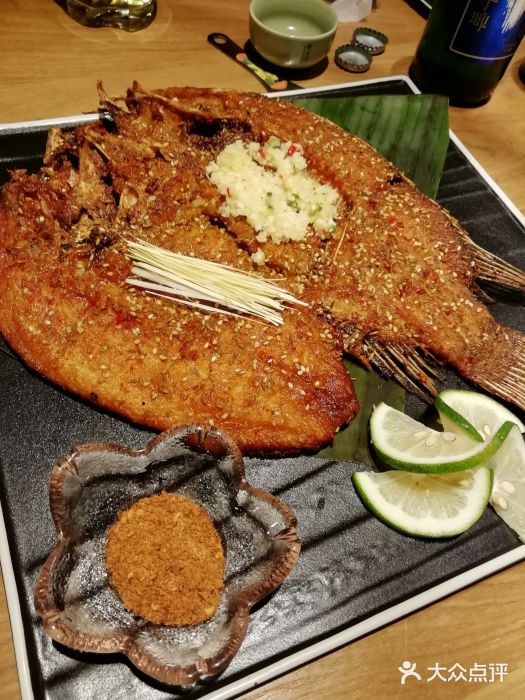 云水瑶意境云南菜餐厅(大悦城店)香茅草烤罗非鱼图片