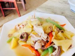 酸菜肚片-品雅轩农家乐