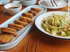 -莲餐厅·湖北菜·潜江小龙虾店(愚园路店)