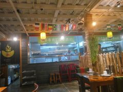 大堂-三个大叔东北烧烤·砂锅菜(西三旗店)