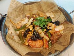 -红渡小香·牛肉麻辣香锅(车站南路店)