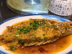 -缘来聚·徽菜名店(黄山宏村店)