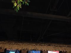 -暴风岛沉浸式体验馆(百联世纪店)