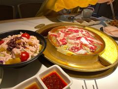 -猪啊牛呀羊啊铜盘烤肉(正大广场店)