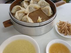 -金城包子牛肉灌汤包(台东四路店)