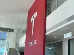 -TESLA 特斯拉(北京后沙峪特斯拉中心)
