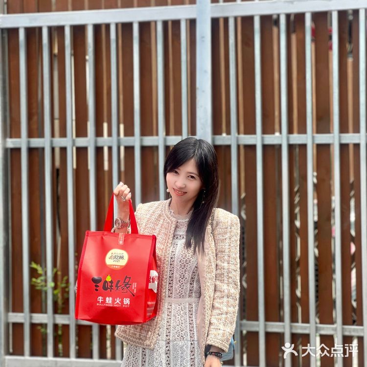 🌟宅家外卖｜牛蛙这么鲜嫩肥美，怎么能不吃牛蛙呐‼️