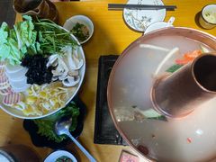 -民食香·腊排骨野生菌美食(木府店)