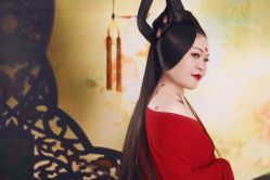 -盘子女人坊生日照·摄影馆(华强店)