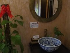 -莱仪堂艾灸经络养生馆(武威东路店)