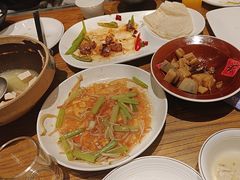 -泉畔人家·老济南经典鲁菜(大明湖店)