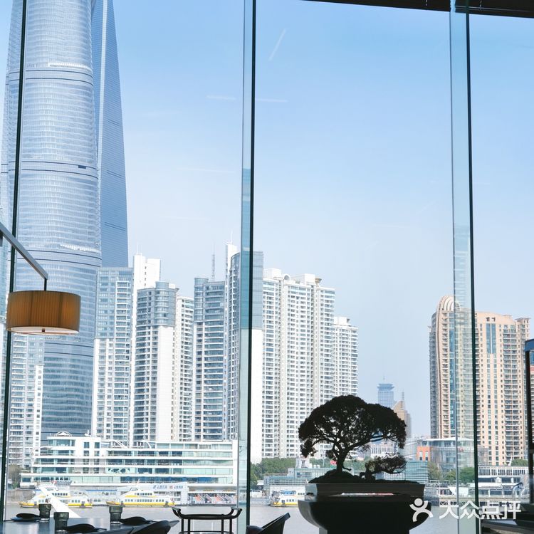 初筵｜上海外滩高颜值江景餐厅☁️