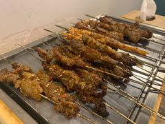 秦川黄牛招牌烤肉筋-叁宝烧烤 西安烧烤 领跑品牌(学府路店)