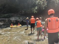 -雅鲁激流探险漂流