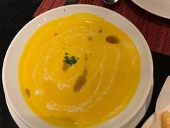 -WOLFGANG PUCK KITCHEN & BAR(迪士尼小镇店)