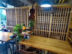-蜗牛的家旅行主题云南菜餐厅.小酒馆(护国寺店)