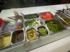 -油梨树 AVOCADO TREE(亮马桥店)