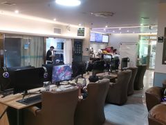 -网鱼电竞·棋牌(五一广场店)