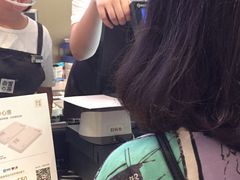 -奈雪的茶(市百一店)