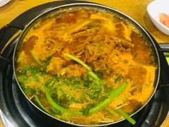 -喇喇排骨火锅·传统韩式脊骨汤(望京西园总店)