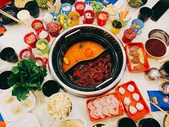 -钢管厂五区小郡肝串串香火锅(人民广场店)