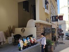 -鲁邦国际风情街(麦世达韩国精品百货店)