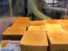 -红星前进面包牛奶公司(君太店)