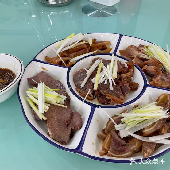 鼎鼎香大酒店