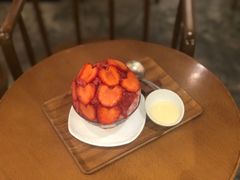 日本草莓沙冰-VIA TOKYO