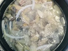 -润泽园椰子鸡(汇一城店)