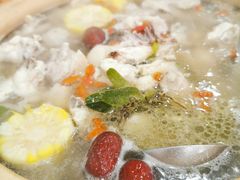 石橄榄炖鸡-洪大厨鸡煲(福田店)