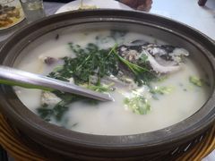 砂锅鱼头-鱼水情·农家菜·大鱼头(南山竹海店)