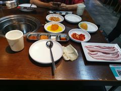 -·缸桶屋·韩式牛肋条自助烤肉(西湖D11店)